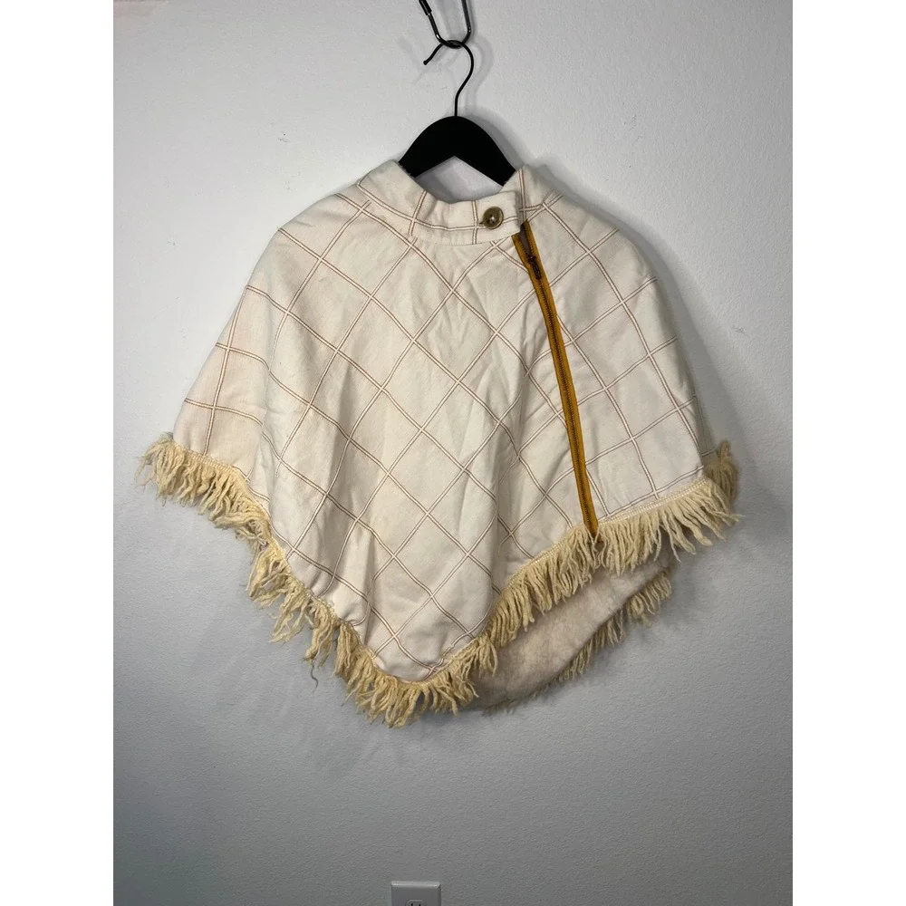 Three Squares Womens Poncho Grid Pattern Fringe Faux Fur Lined Cream OS